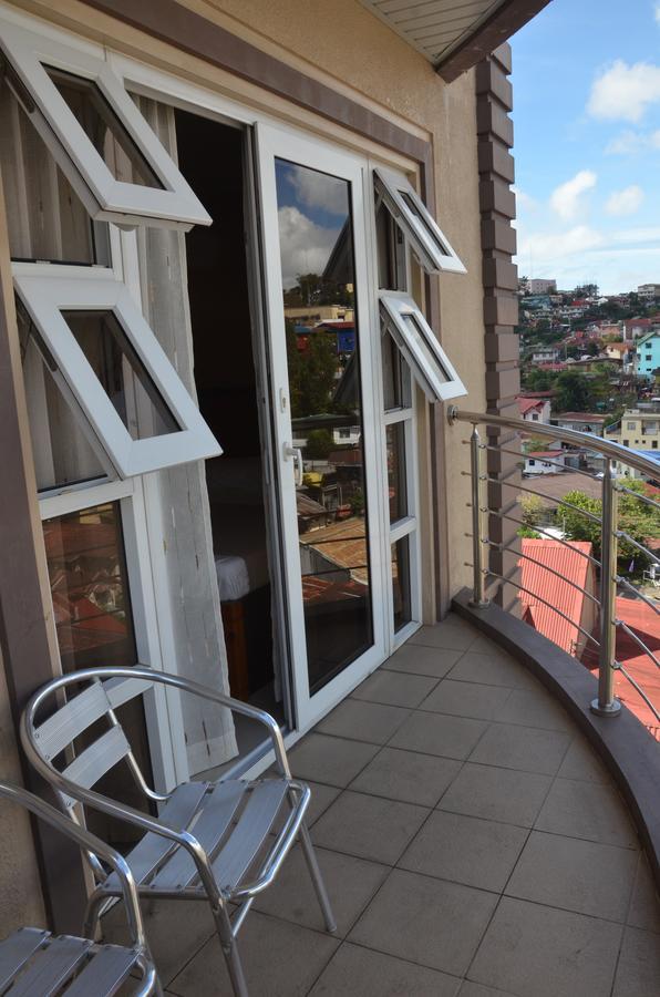 Rl Veranda Suite Багио Экстерьер фото